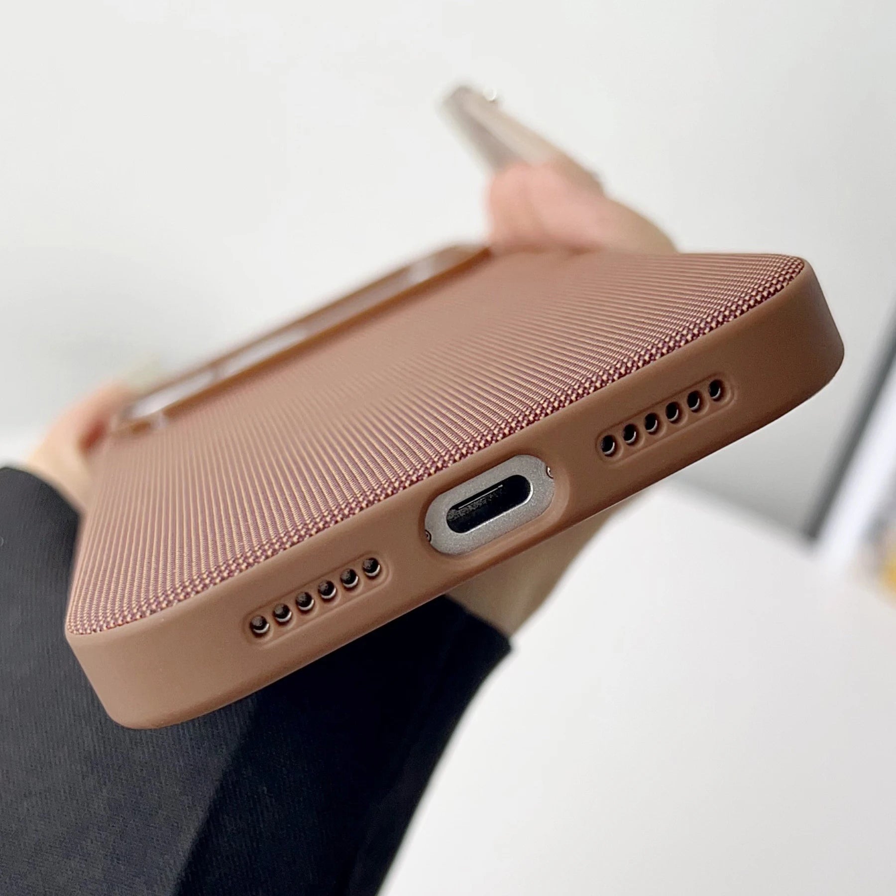 Funda Tejida MagSafe para iPhone 13 al 17 Pro Max