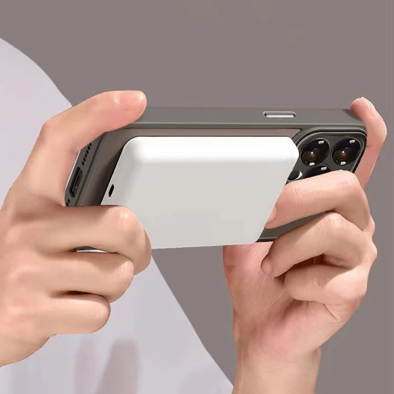 Funda Matte Armor Magnética para iPhone Compatible con MagSafe